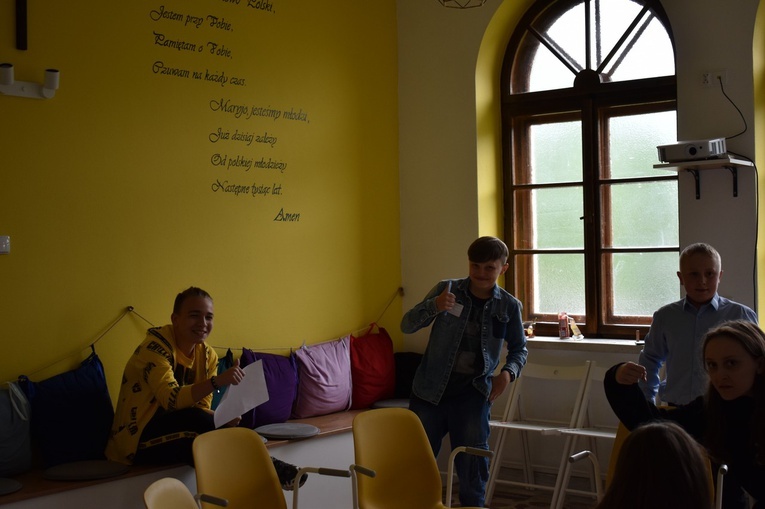 Wiejska gra terenowa z kard. Stefanem Wyszyńskim