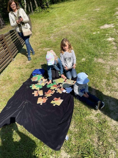 Myśliwi pamiętają o dzieciach