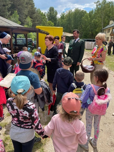 Myśliwi pamiętają o dzieciach