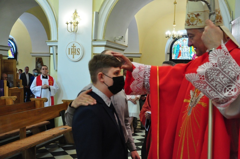 Bierzmowanie w Żabnie