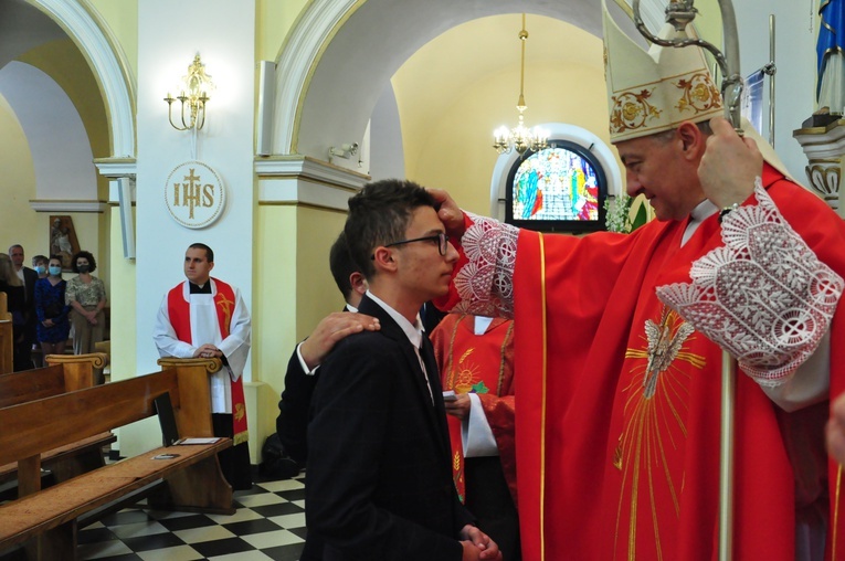 Bierzmowanie w Żabnie