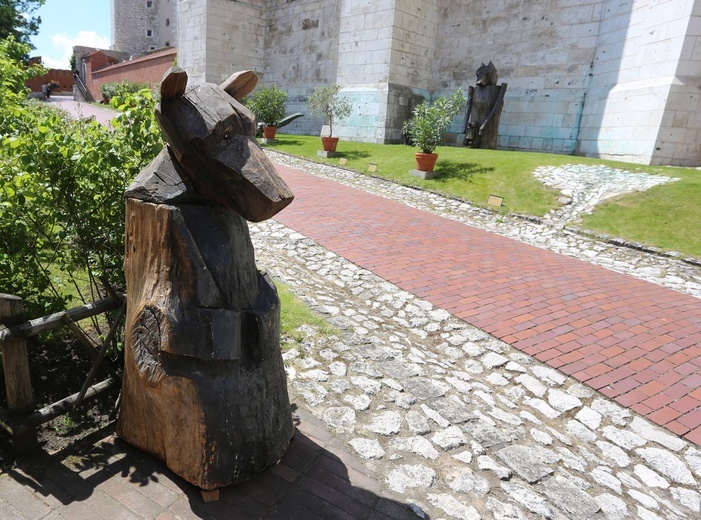 Wystawa rzeźb Józefa Wilkonia na Wawelu