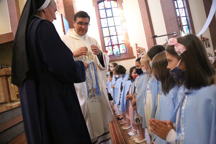 Brzesko. Przyjęcie ministrantów i deesemek