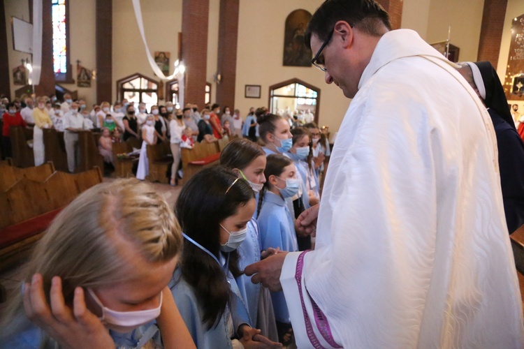 Brzesko. Przyjęcie ministrantów i deesemek