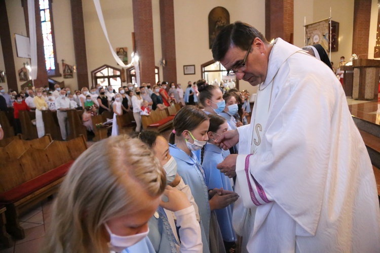 Brzesko. Przyjęcie ministrantów i deesemek