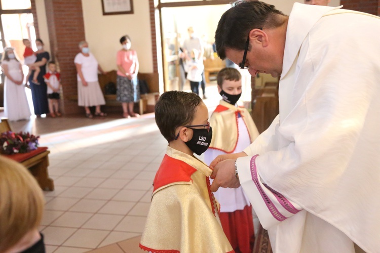 Brzesko. Przyjęcie ministrantów i deesemek