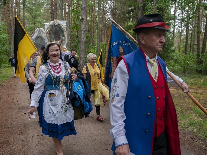 Kaszubski odpust na Świętej Górze Polanowskiej, cz. 1