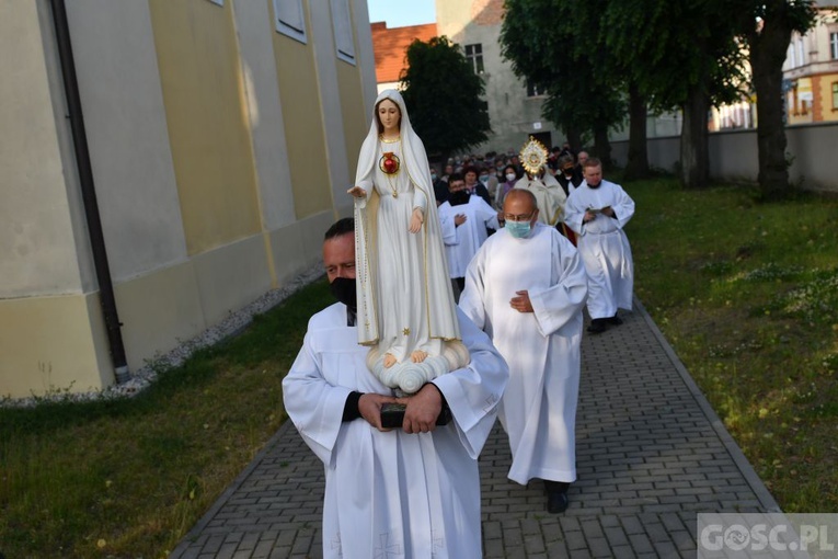 Z dalekiej Fatimy do Przemkowa