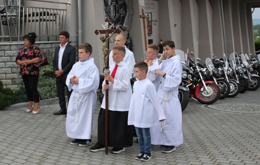 Relikwie św. Teresy od Dzieciątka Jezus i jej rodziców, Ludwika i Zelii Martin w Kalnej