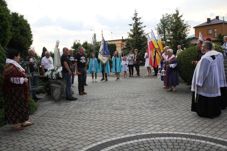 Relikwie św. Teresy od Dzieciątka Jezus i jej rodziców, Ludwika i Zelii Martin w Kalnej