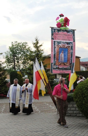 Relikwie św. Teresy od Dzieciątka Jezus i jej rodziców, Ludwika i Zelii Martin w Kalnej