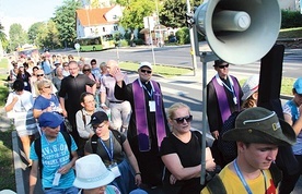 Przewodnik Pieszej Pielgrzymki z Gorzowa do Częstochowy wszystkich gorąco pozdrawia i zaprasza na pątniczy szlak.