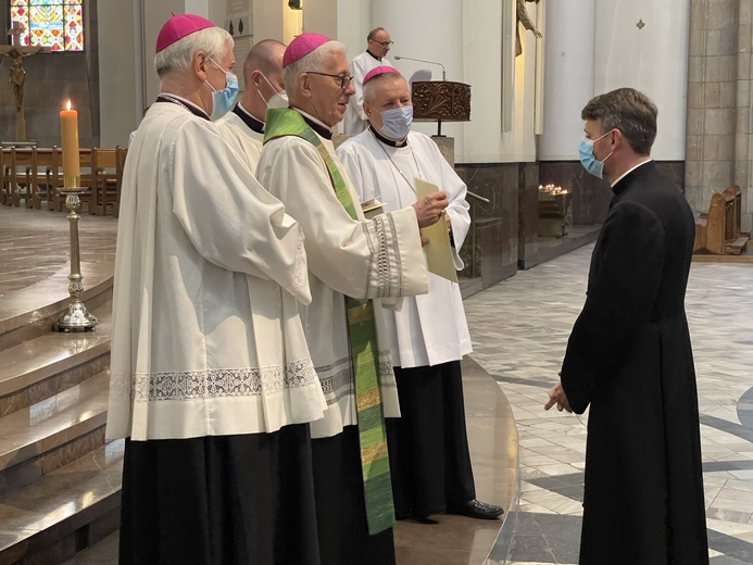 Nowe dekrety dla wikariuszy cz. 2