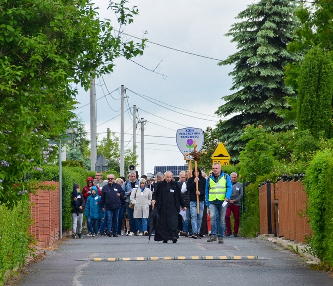 Przyszli do Matki