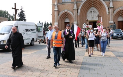 Pielgrzymowanie rozpocznie się po Mszy św. w radomskiej katedrze.