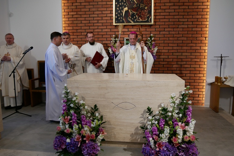 Poświęcenie kaplicy w Warzenku