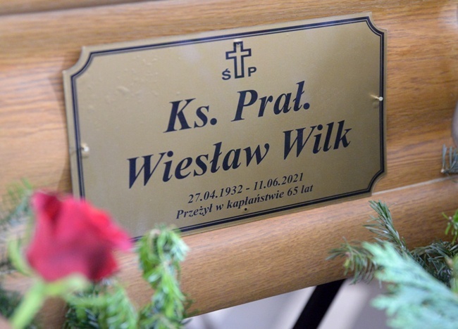 Uroczystości pogrzebowe ks. Wiesława Wilka