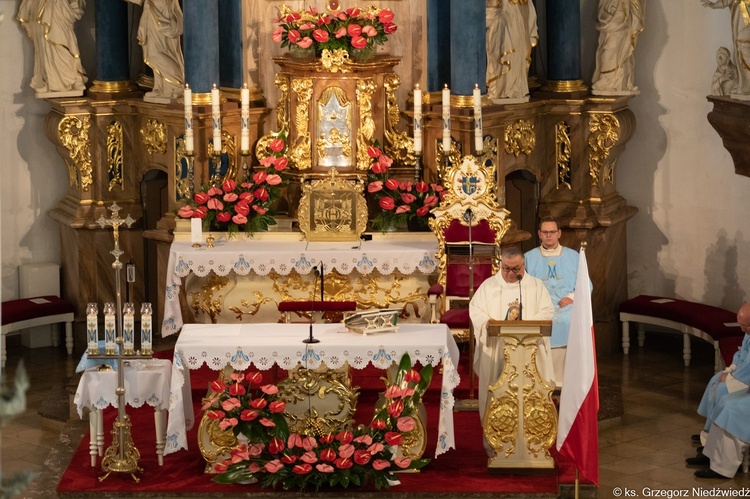 Pielgrzymka osób posługujących w parafiach do Rokitna