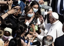 Papież: Wznawiając działalność gospodarczą po pandemii unikajmy obsesji zysku