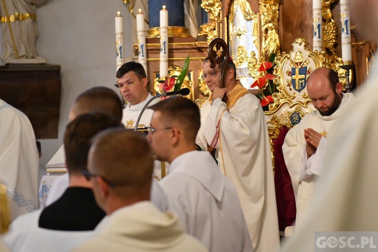 Eucharystia w centrum spotkania młodych