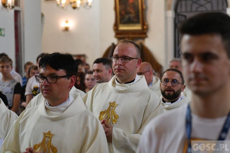 Eucharystia w centrum spotkania młodych