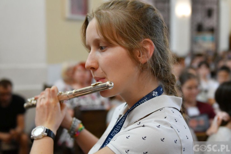 Eucharystia w centrum spotkania młodych