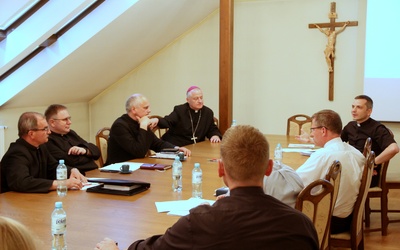 Proboszczowie diecezji tarnowskiej zafundują SPA swoim parafiom