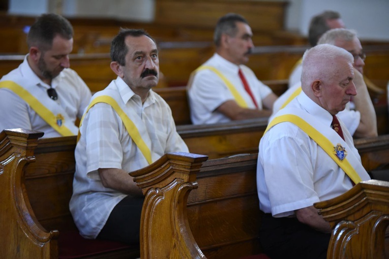 Rycerze Kolumba w Luszowicach