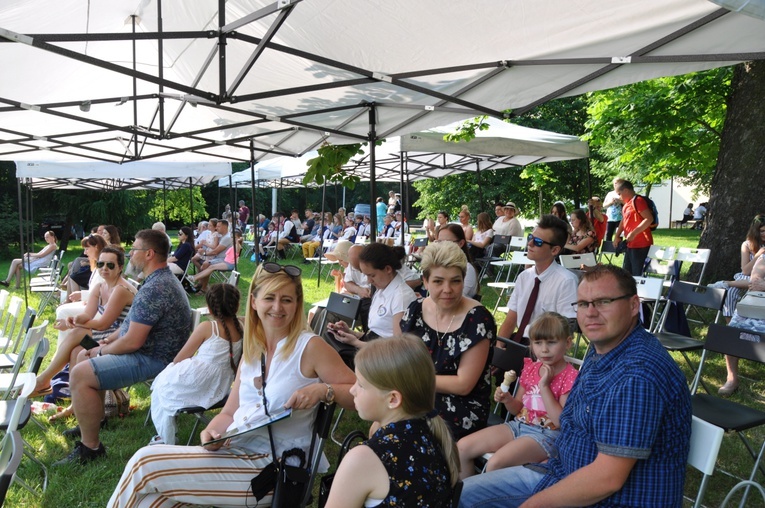 Pielgrzymka szkół im. Powstańców Śląskich na Górę Świętej Anny