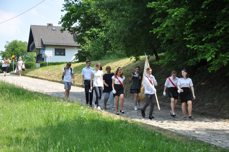 Pielgrzymka szkół im. Powstańców Śląskich na Górę Świętej Anny