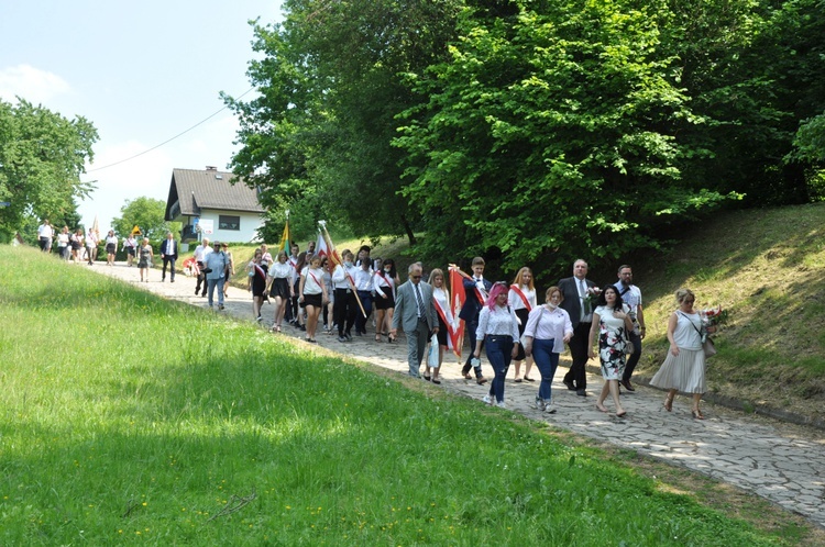 Pielgrzymka szkół im. Powstańców Śląskich na Górę Świętej Anny