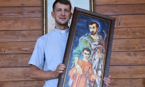 Ks. Dariusz Pawłowski zabierze obraz św. Józefa na Kubę.