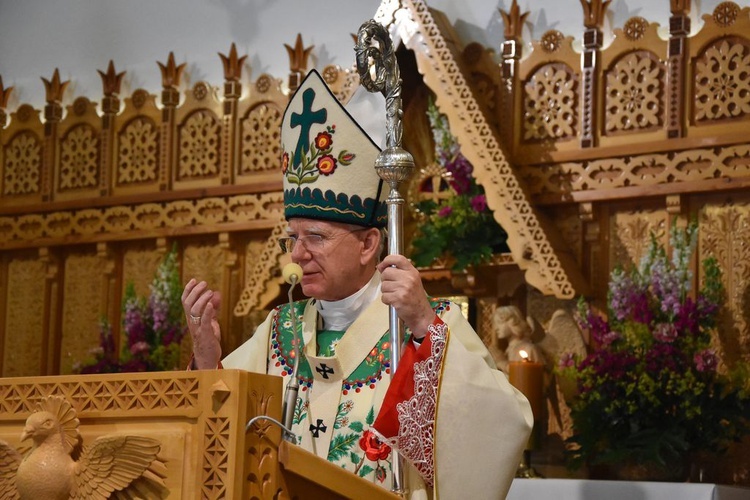 Abp Marek Jędraszewski na Bachledówce 