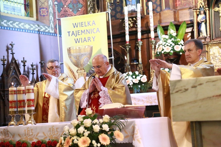 Błogosławieństwo lektorów w Szczurowej