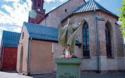 ▲	Patronem miasta jest św. Andrzej Bobola. 