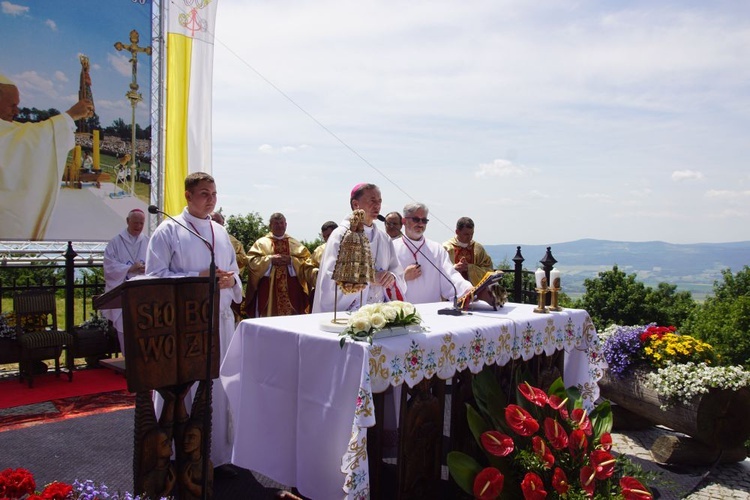 Msza św. z okazji 38. rocznicy koronacji Marii Śnieżnej