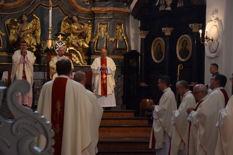 Dąb pamięci i modlitwy za śp bp. Alojzego Orszulika