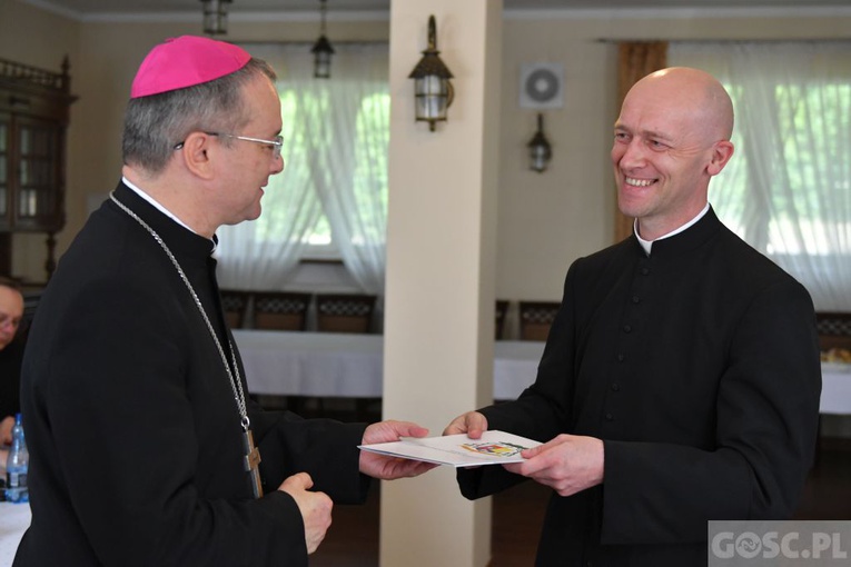 Dekrety dla proboszczów i administratorów