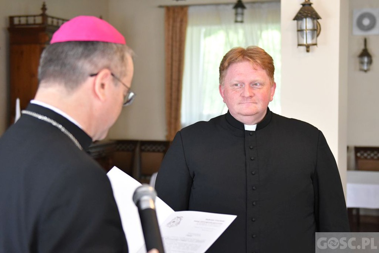 Dekrety dla proboszczów i administratorów