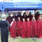 Nadanie Sztandaru Szkole Podstawowej im. Lotników Polskich w Marcinowicach