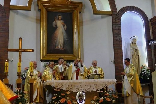 25-lecie parafii Miłosierdzia Bożego w Sułkowicach-Łęgu