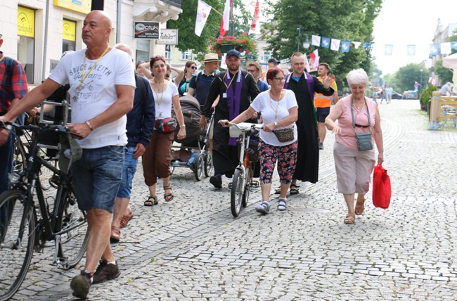 Z Radomia wyruszyła pielgrzymka trzeźwościowa