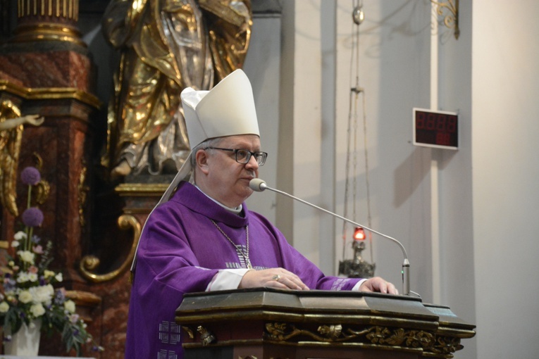 Pogrzeb śp. ks. infułata Edmunda Podzielnego