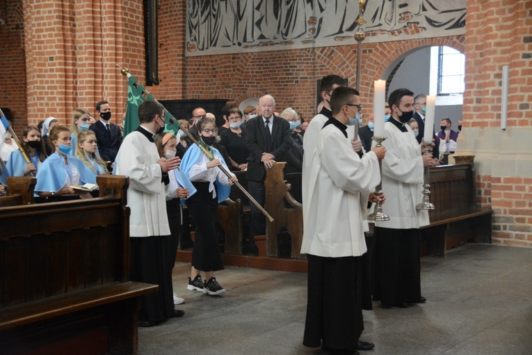 Pogrzeb śp. ks. infułata Edmunda Podzielnego