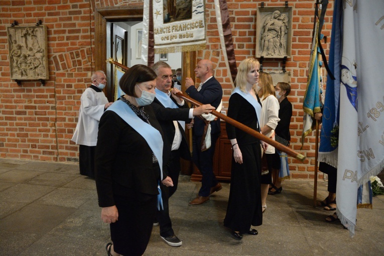 Pogrzeb śp. ks. infułata Edmunda Podzielnego