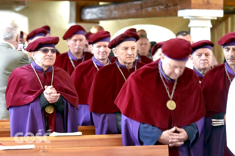 Pielgrzymka mężczyzn do sanktuarium Opiekuna Rodzin