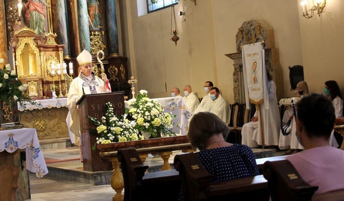 Bp Kopiec: Trzeba uczciwie traktować przynależność do Kościoła