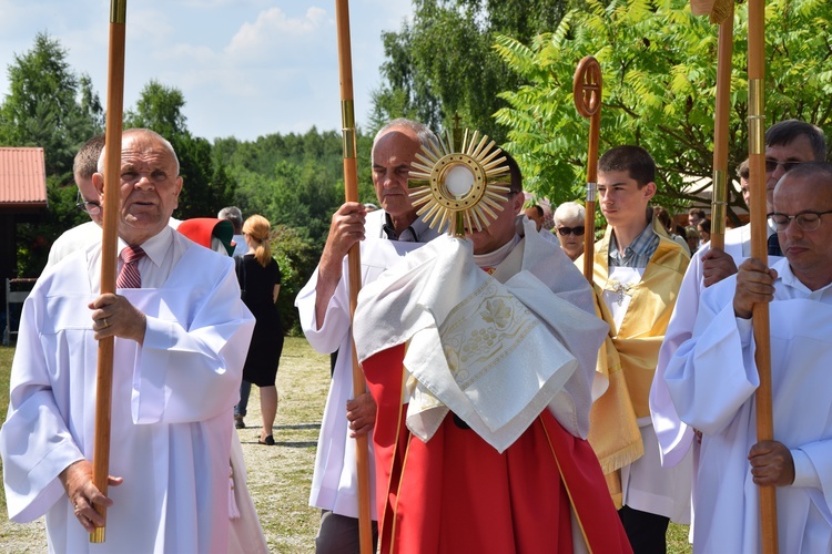  Z Jezusem i pierwszą czcicielką Jego Krwi 