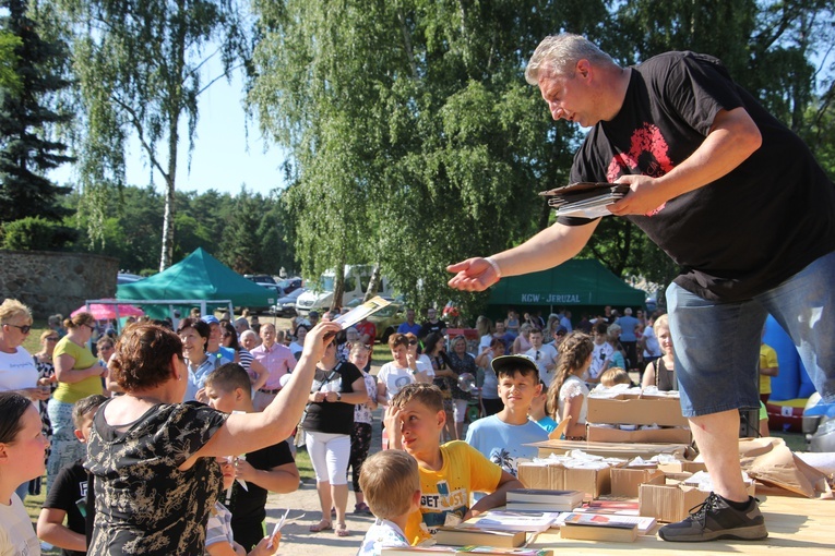 Piknik parafialny w Jeruzalu Skierniewickim