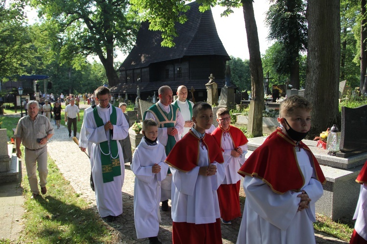 Lipnica Murowana. Poświęcenie figury Frasobliwego